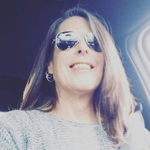 Meet your Posher, Leanne